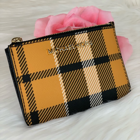 Michael Kors Handbags - 🌺Michael Kors SM Coin Pouch Wallet